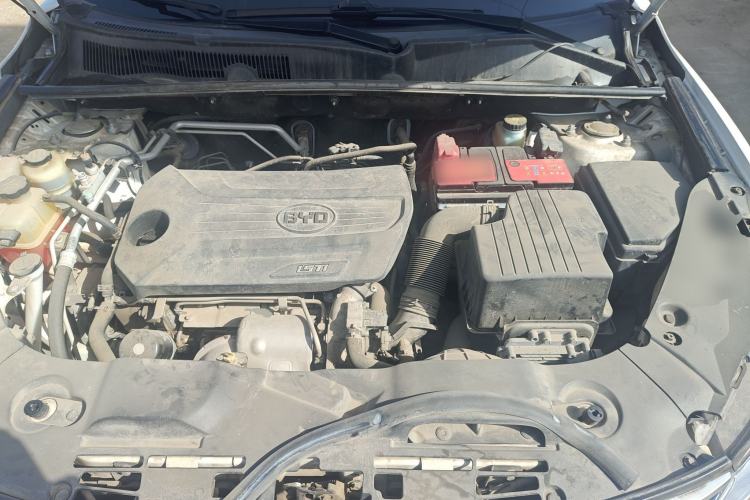 Used BYD Song 2018 1.5TID Automatic Smart Connect Prestige Model Engine Bay