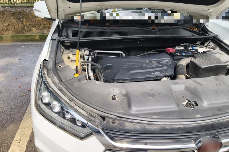 Used BYD Song 2018 1.5TI Manual Entry-Level Model Engine Bay Right