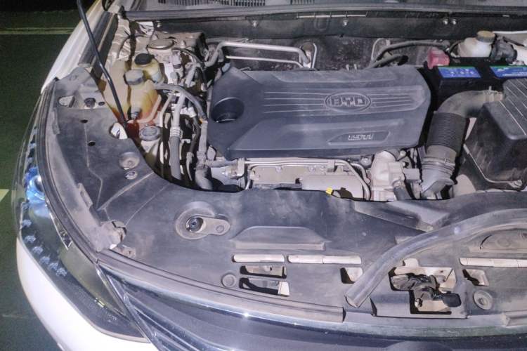 Used BYD Song 2018 1.5TI Manual Smart Connect Enjoyment Model Engine Bay Right
