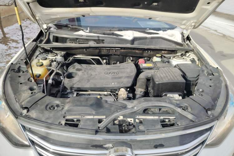 Used BYD Song 2018 1.5TID Automatic Smart Connect Prestige Model Engine Bay