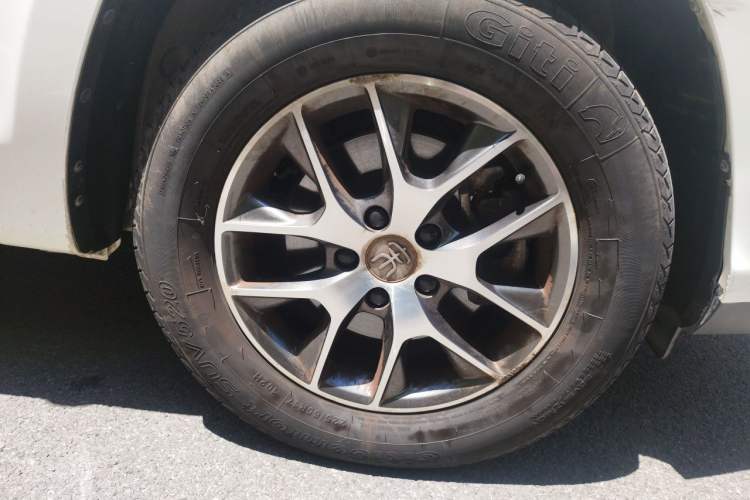 Used BYD Song 2018 1.5TID Automatic Smart Connect Prestige Model Exterior 1
