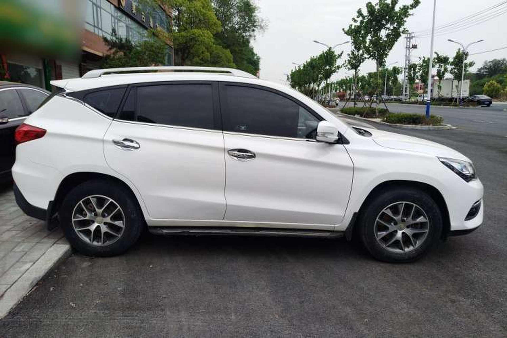 Used BYD Song 2018 1.5TID Automatic Smart Connect Prestige Model Exterior 2