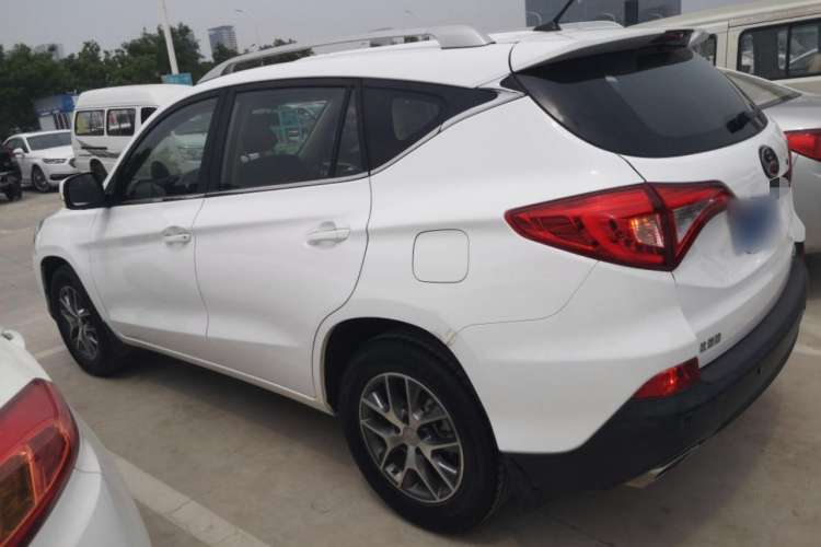 Used BYD Song 2018 1.5TID Automatic Smart Connect Prestige Model Exterior 3