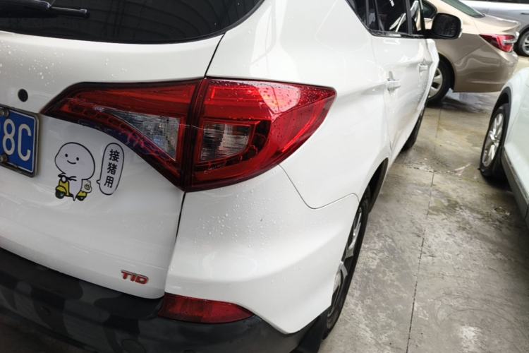 Used BYD Song 2018 1.5TID Automatic Smart Connect Prestige Model Exterior 3