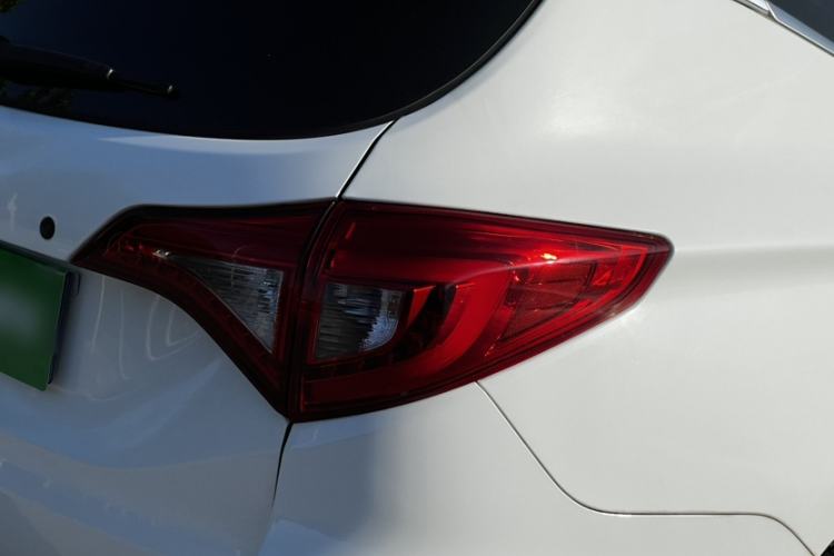 Used BYD Song 2018 1.5TI Manual Smart Connect Enjoyment Model Exterior 3