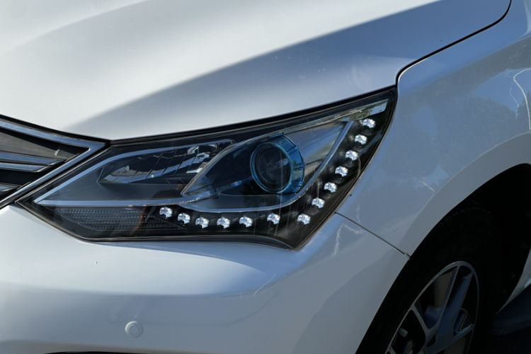 Used BYD Song 2018 1.5TI Manual Smart Connect Enjoyment Model Exterior 4