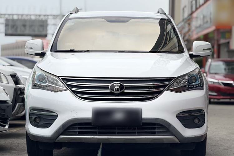 Used BYD Song 2018 1.5TID Automatic Comfort Model Exterior 5