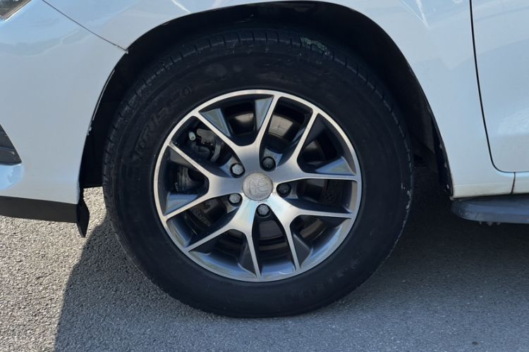 Used BYD Song 2018 1.5TI Manual Smart Connect Enjoyment Model Exterior 6