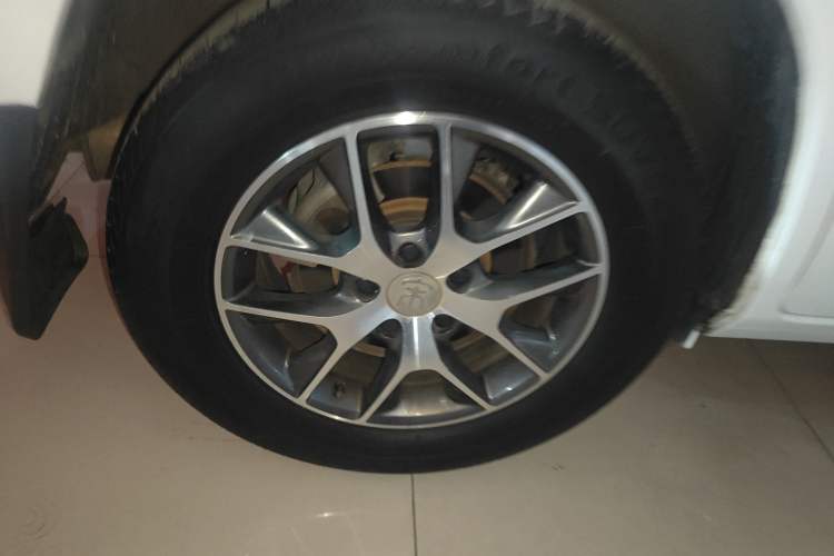 Used BYD Song 2018 1.5TID Automatic Comfort Model Exterior 8