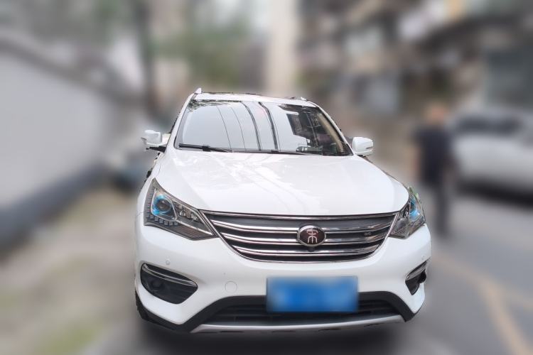 Used BYD Song 2018 1.5TI Manual Smart Connect Luxury Model Front