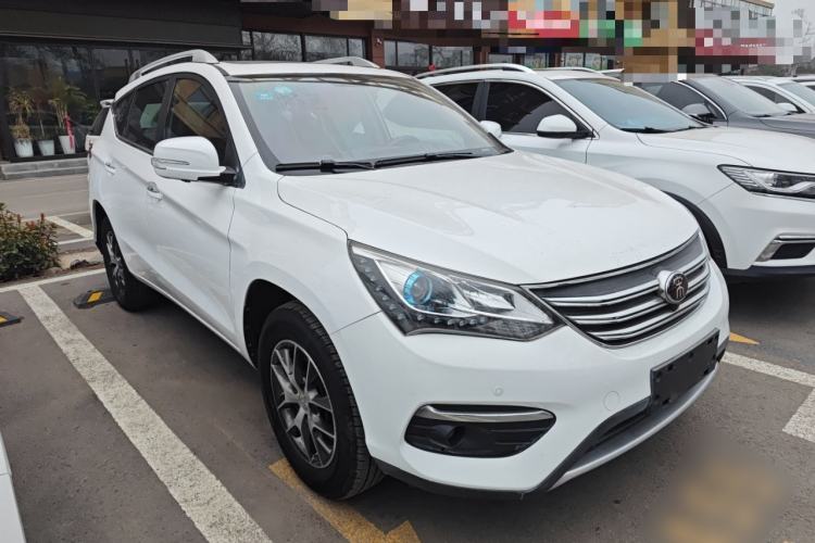 Used BYD Song 2018 1.5TI Manual Smart Connect Enjoyment Model Front Right 45 Deg