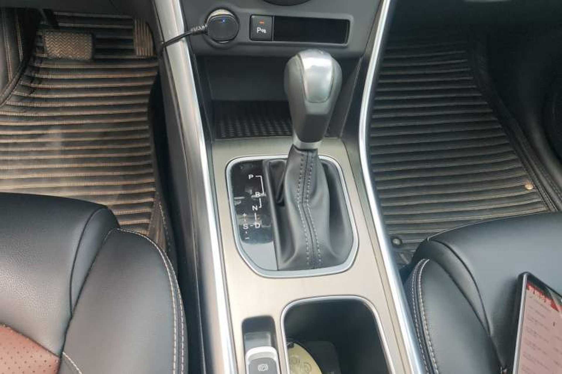 Used BYD Song 2018 1.5TID Automatic Smart Connect Prestige Model Gear Lever