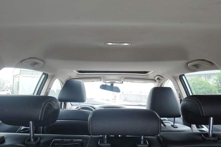 Used BYD Song 2018 1.5TI Manual Smart Connect Enjoyment Model Headliner