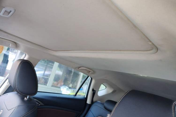Used BYD Song 2018 1.5TI Manual Smart Connect Enjoyment Model Headliner
