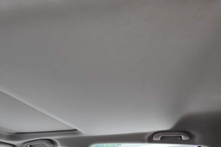 Used BYD Song 2018 1.5TID Automatic Smart Connect Prestige Model Headliner