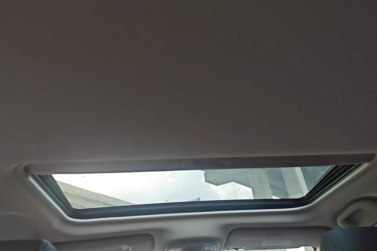 Used BYD Song 2018 1.5TI Manual Smart Connect Enjoyment Model Headliner