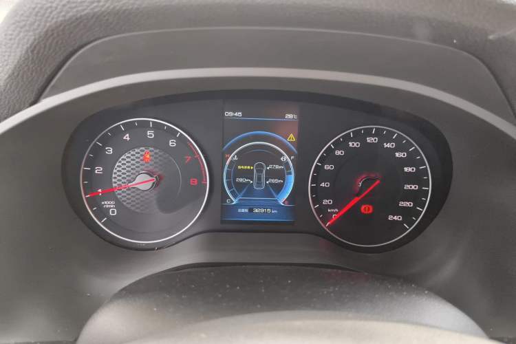 Used BYD Song 2018 1.5TI Manual Entry-Level Model Instrument Cluster