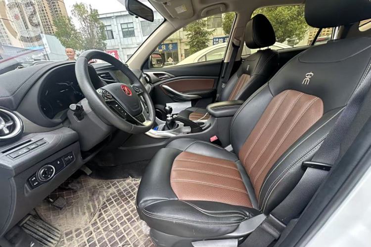 Used BYD Song 2018 1.5TI Manual Smart Connect Enjoyment Model Interior 2