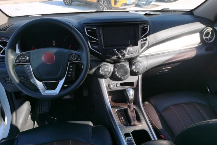 Used BYD Song 2018 1.5TID Automatic Smart Connect Prestige Model Interior 2