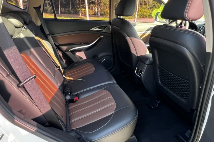 Used BYD Song 2018 1.5TI Manual Smart Connect Enjoyment Model Interior 5