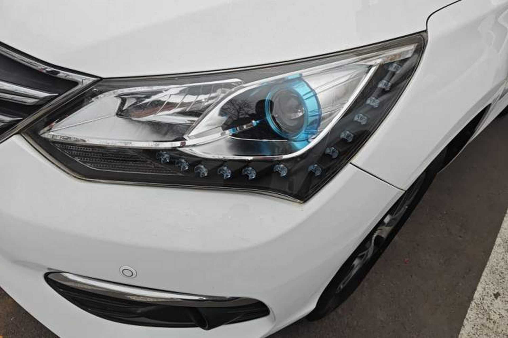 Used BYD Song 2018 1.5TI Manual Smart Connect Enjoyment Model Left Front Headlight
