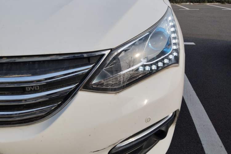 Used BYD Song 2018 1.5TID Automatic Smart Connect Prestige Model Left Front Headlight