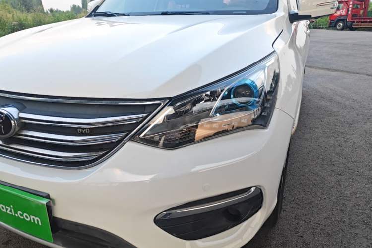 Used BYD Song 2018 1.5TI Manual Smart Connect Enjoyment Model Left Front Headlight