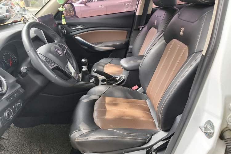 Used BYD Song 2018 1.5TI Manual Entry-Level Model Left Front Seat