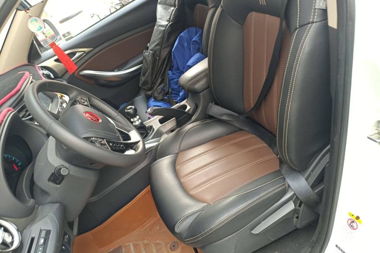 Used BYD Song 2018 1.5TI Manual Smart Connect Enjoyment Model Left Front Seat