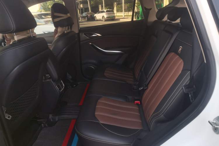 Used BYD Song 2018 1.5TID Automatic Smart Connect Prestige Model Left Rear Seat