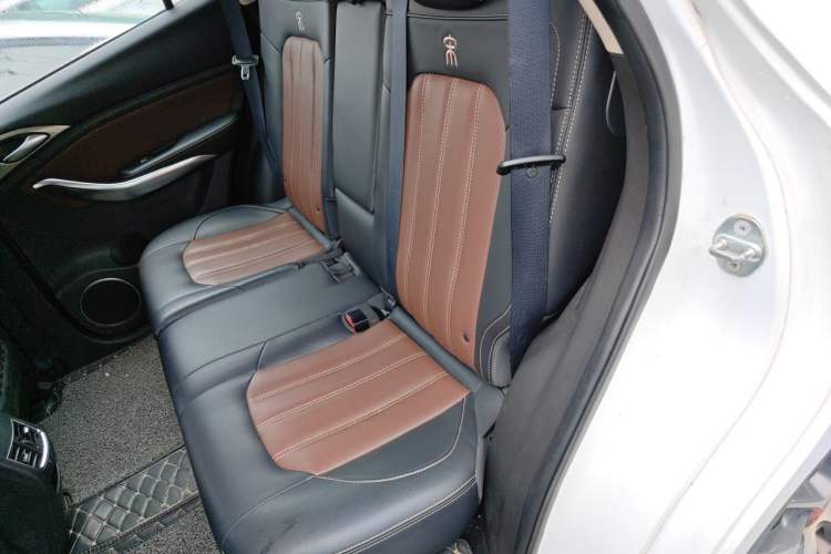 Used BYD Song 2018 1.5TI Manual Smart Connect Enjoyment Model Left Rear Seat
