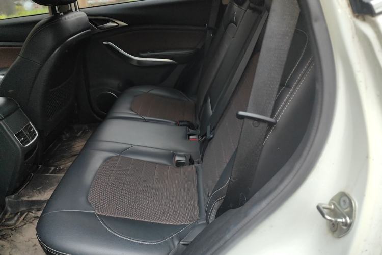 Used BYD Song 2018 1.5TI Manual Entry-Level Model Left Rear Seat