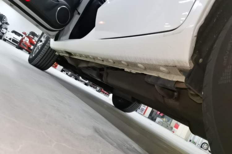 Used BYD Song 2018 1.5TID Automatic Smart Connect Luxury Model Left Side Sill