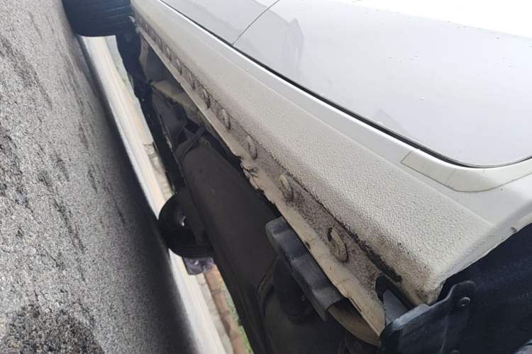 Used BYD Song 2018 1.5TI Manual Smart Connect Enjoyment Model Left Side Sill