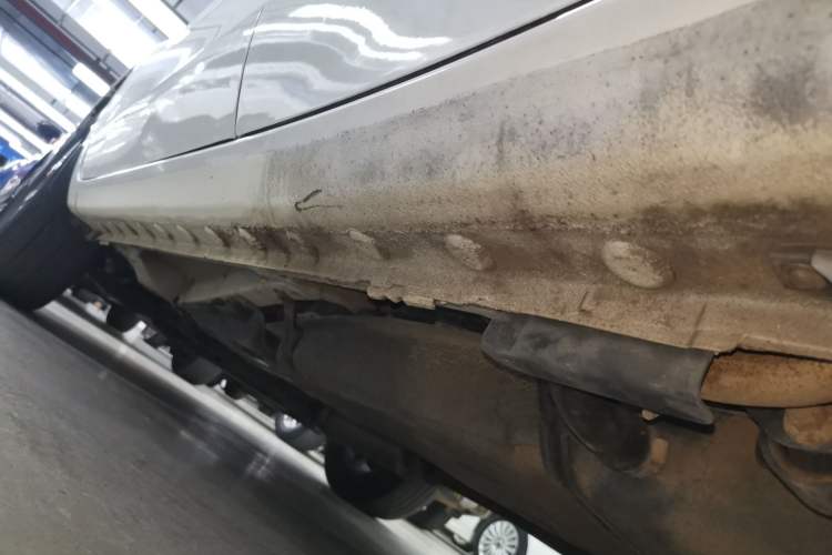 Used BYD Song 2018 1.5TID Automatic Smart Connect Prestige Model Left Side Sill