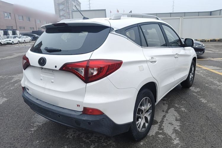 Used BYD Song 2018 1.5TI Manual Smart Connect Enjoyment Model Rear Right 45 Deg
