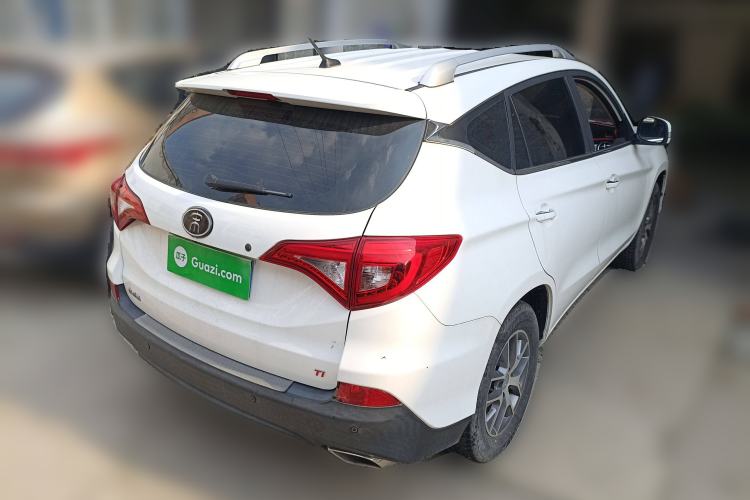 Used BYD Song 2018 1.5TI Manual Smart Connect Enjoyment Model Rear Right 45 Deg