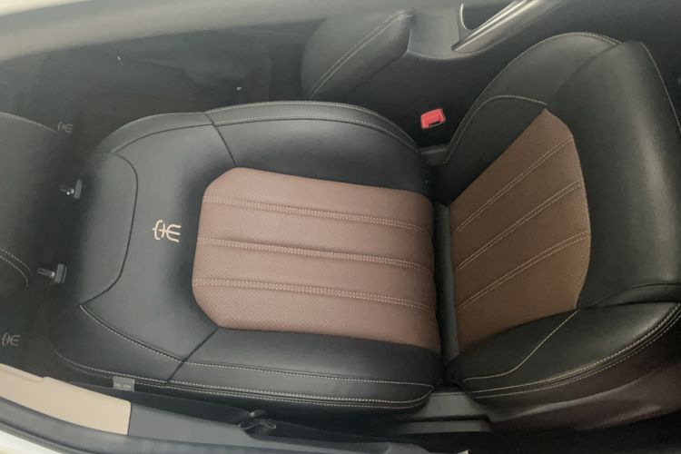 Used BYD Song 2018 1.5TID Automatic Smart Connect Prestige Model Right Front Seat