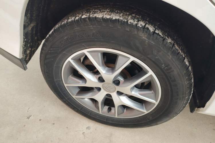 Used BYD Song 2018 1.5TID Automatic Smart Connect Prestige Model Right Rear Wheel Hub