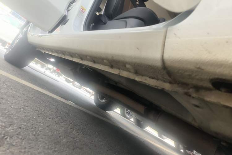Used BYD Song 2018 1.5TI Manual Smart Connect Enjoyment Model Right Side Sill