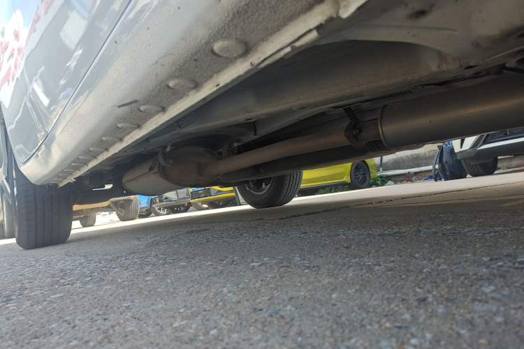 Used BYD Song 2018 1.5TID Automatic Smart Connect Prestige Model Right Side Sill