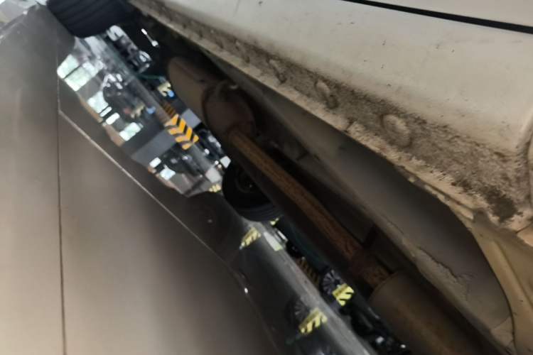 Used BYD Song 2018 1.5TID Automatic Smart Connect Prestige Model Right Side Sill