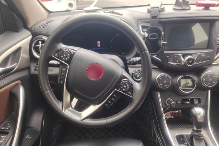 Used BYD Song 2018 1.5TID Automatic Smart Connect Prestige Model Steering Wheel