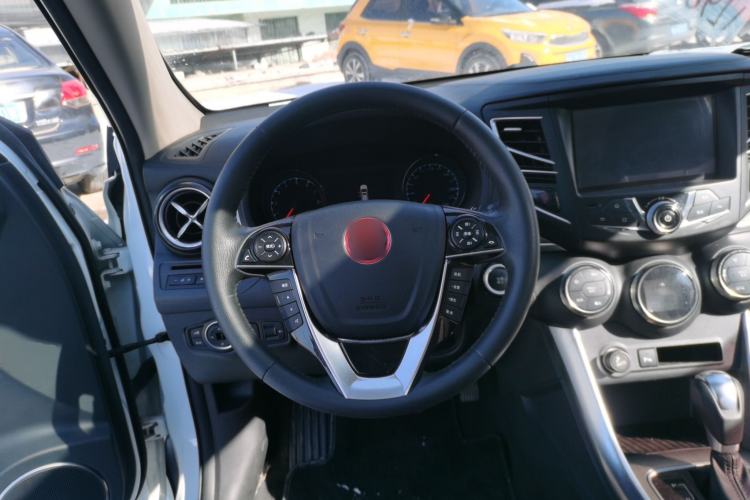 Used BYD Song 2018 1.5TID Automatic Smart Connect Prestige Model Steering Wheel