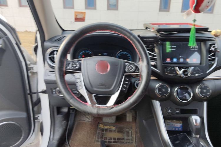 Used BYD Song 2018 1.5TID Automatic Smart Connect Prestige Model Steering Wheel