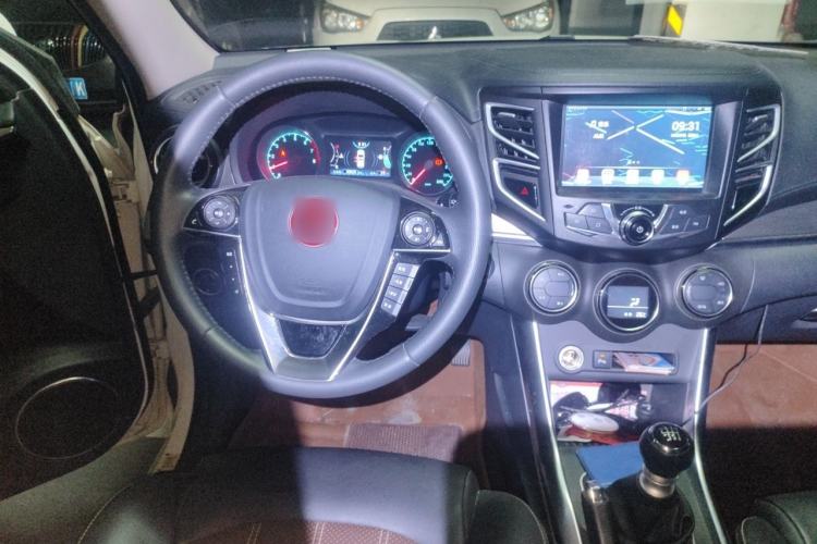 Used BYD Song 2018 1.5TI Manual Smart Connect Enjoyment Model Steering Wheel