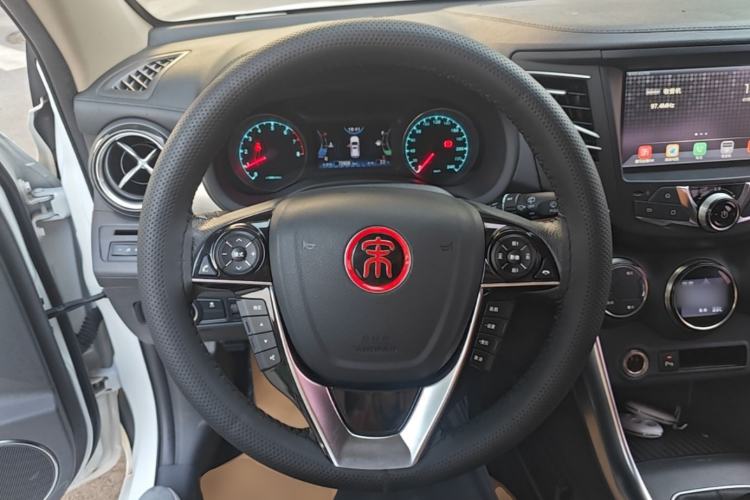 Used BYD Song 2018 1.5TI Manual Smart Connect Enjoyment Model Steering Wheel