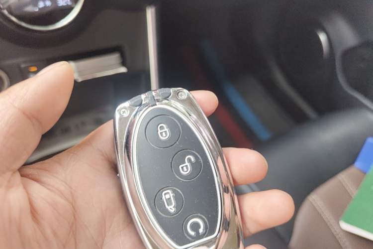Used BYD Song 2018 1.5TI Manual Smart Connect Enjoyment Model Vehicle Key