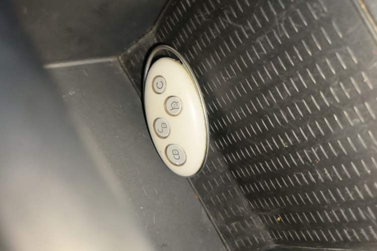 Used BYD Song 2018 1.5TI Manual Smart Connect Enjoyment Model Vehicle Key