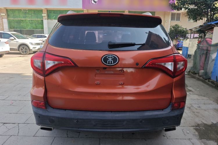 Used BYD Song 2018 1.5TID Automatic Smart Connect Prestige Model Exterior 4